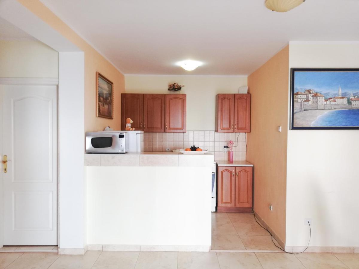 Apartment Azalea Of بودفا المظهر الخارجي الصورة