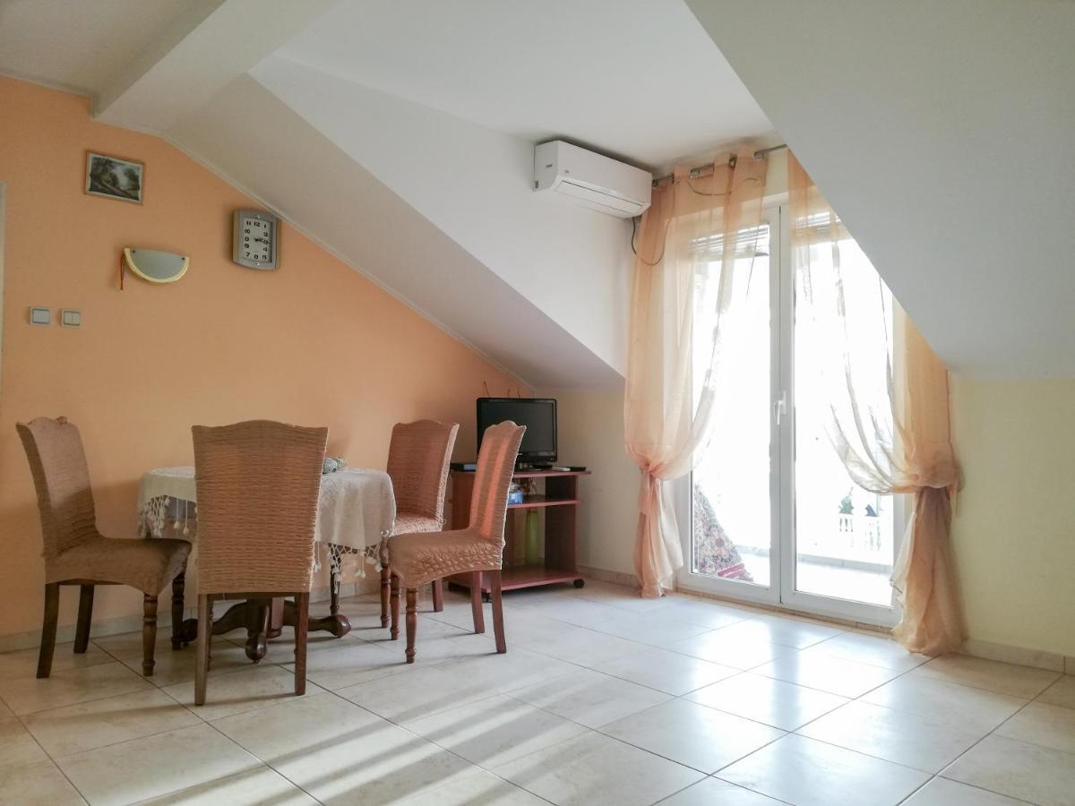 Apartment Azalea Of بودفا المظهر الخارجي الصورة